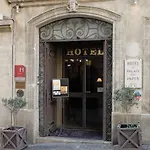 Hotel Du Palais Des Papes