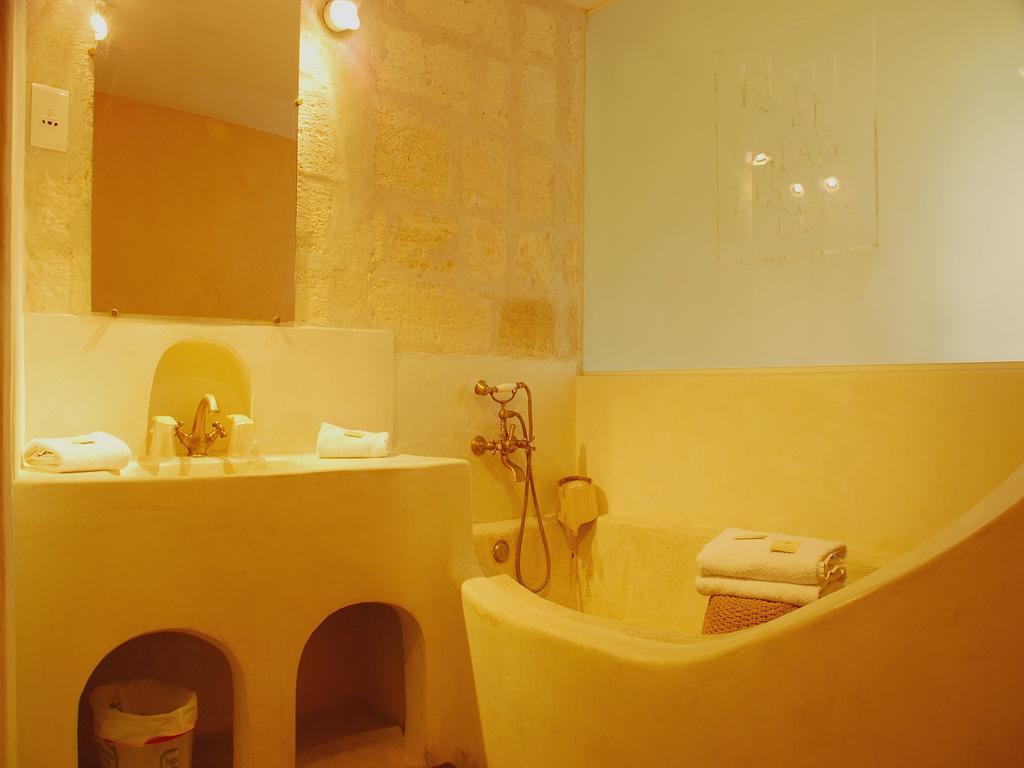 Hotel Du Palais Des Papes