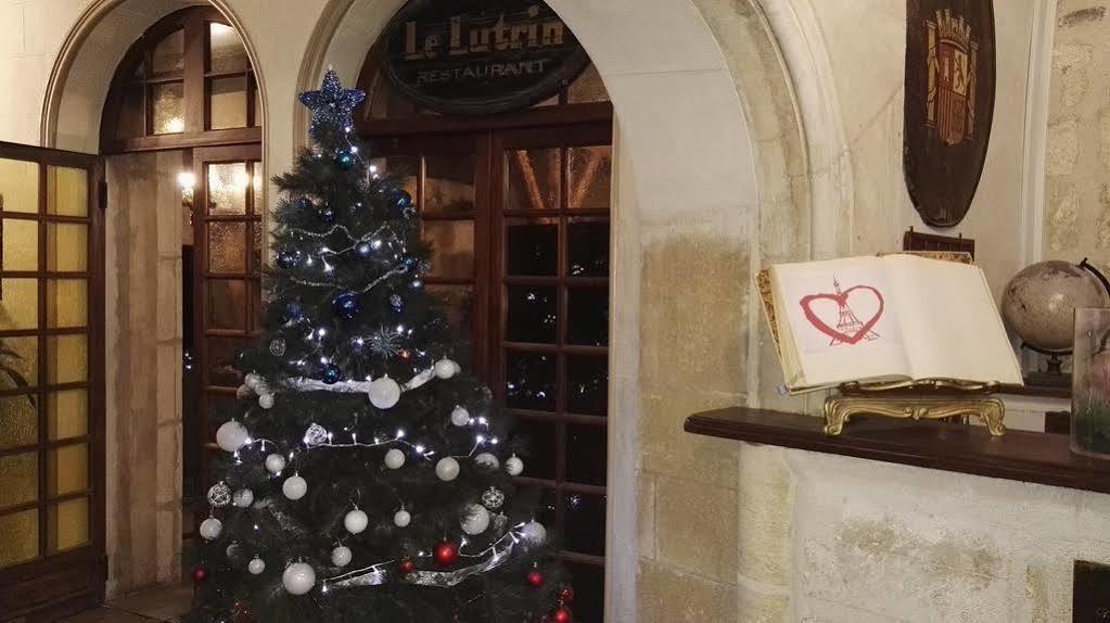 Du Palais Des Papes Avignon
